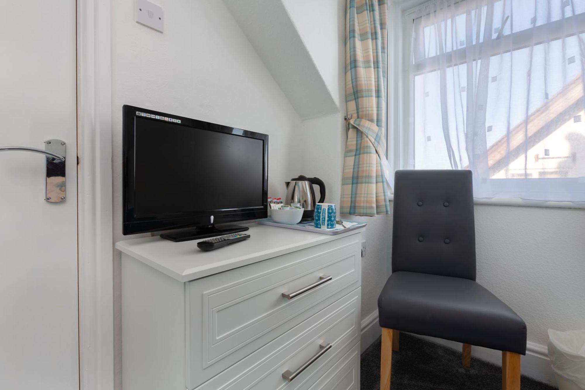 The Beechcliffe Hotel - Over 35'S Only 블랙풀 외부 사진